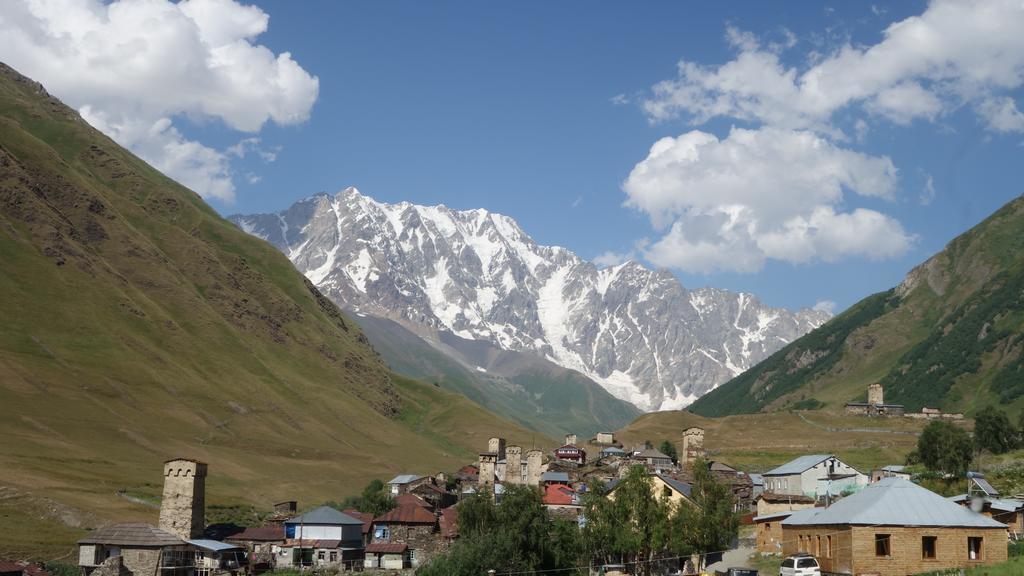 Caucasus Guesthouse 위시굴리 외부 사진